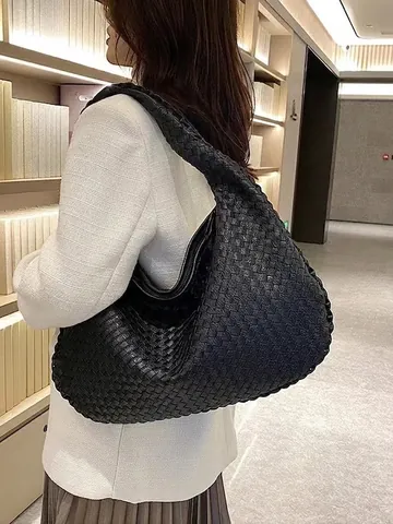Woven Shoulder Bag PU Leather Large Capacity Hobo Tote For Women Commuter Style Handbag Versatile Elegant