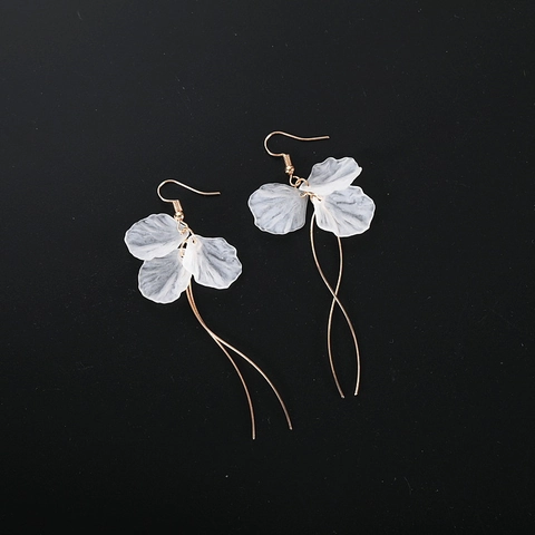 Elegante Blütenblatt Lange Quasten Ohrhänger Mit Harz Blumen Legierung Dangle Und Stahl Ohrstecker Für Frauen Fee