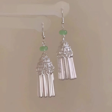 New Chinese Style Tassel Dangle Earrings Alloy Silver Tone Green Bead Ethnic Vintage Elegant Jewelry For Women
