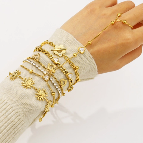 Edelstahl Armband 18K Vergoldet Zirkonia Herz Sonne Geometrischer Anhänger Verstellbarer Schmuck Für Damen