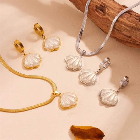 Vintage Titanium Steel Shell Jewelry Set Rhinestone Mother Of Pearl Necklace Earrings Gold Silver Snake Chain Women Accessories