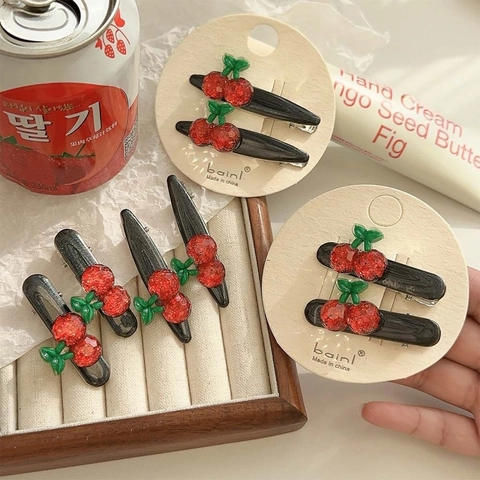 Kirsch Haarklammern Legierung Harz Glitzer Frucht Design Süß Mädchenhaft Seiten Pony Haarspangen Kopfschmuck Accessoires