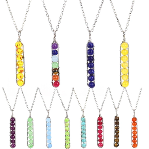 Collier Pendentif Perles de Chakra en Cristal Naturel Enveloppé de Fil Fait Main Chaîne en Alliage Argent Bijoux Boho Pierre de Guérison Femme