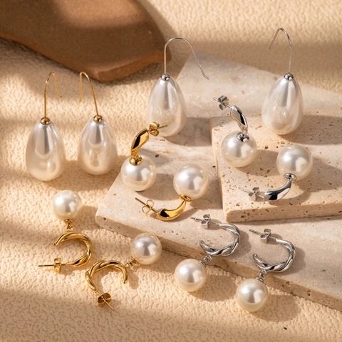 Pendientes Retro Franceses De Acero Inoxidable Con Perlas Artificiales Artificiales Diseño Elegante En Forma De C Con Poste De Acero