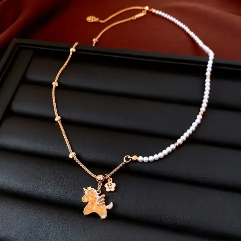 Asymmetric Pendant Necklace 18K Gold Plated Copper With Imitation Artificial Pearl Heart Unicorn Charms Luxury Vintage Style Jewelry For Women