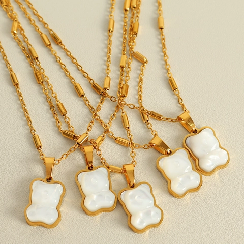 Gold Plated Stainless Steel Bear Pendant Necklace With White Mother Of Artificial Pearl Shell Minimalist Chic Jewelry For Women