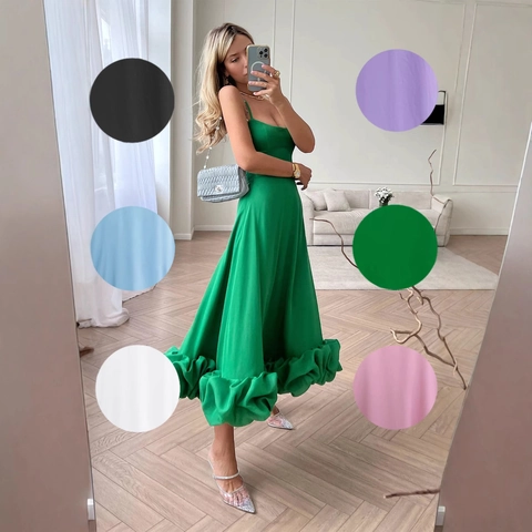 Elegante Maxikleid Mit Spaghettiträgern Quadratischem Ausschnitt Rüschensaum Hoher Taille Für Formelle Abendpartys