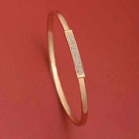 Elegante Brazalete De Cobre Chapado En Oro De 18K Con Circonita Cúbica Brillante Joyería De Moda Para Mujer
