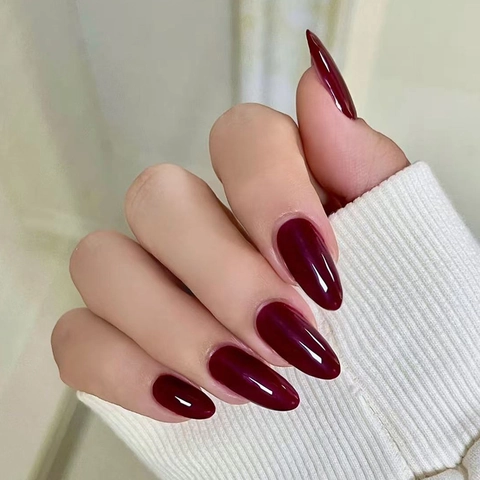Burgundy Press On Nails Glossy Almond Shape Artificial Nail Tips Retro Elegant ABS Plastic With Glue