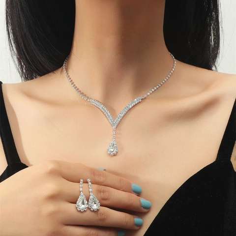 Damen Strass Halskette Und Ohrringe Schmuck Wassertropfen Anhänger Für Hochzeit Party Formelle Kleid Accessoires