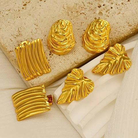Pendientes De Botón 304 De Acero Inoxidable Hoja Geométrica Onda Chapados En Oro De 18K Joyería De Moda Para Mujeres