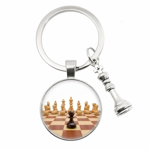 Porte-clés Échecs Avec Pendentif Roi Reine Cavalier Alliage De Zinc Verre Accessoire Échiquier Pour Amateurs D'échecs