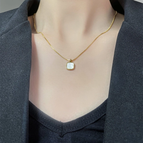 French 14K Gold Plated Stainless Steel Necklace Square Mother Of Artificial Pearl Pendant Beaded Chain Vintage Jewelry For Women