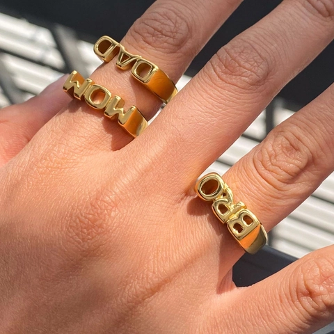 Letter Signet Rings Stainless Steel Gold Plated Hollow MOM DAD BRO Word Fashion Minimalist Jewelry For Women