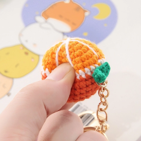 Handmade Crochet Fruit Donut Keychain Cute Knitted Food Pendant Bag Charm Strawberry Watermelon Orange Shape Keychain Ornament