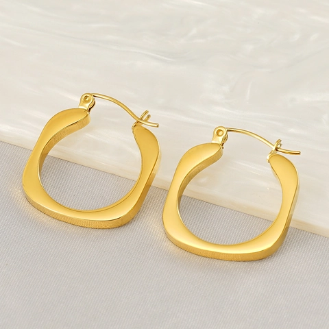 Stainless Steel Square Hoop Earrings 18K Gold Plated Minimalist Geometric Rectangular Huggie For Women
