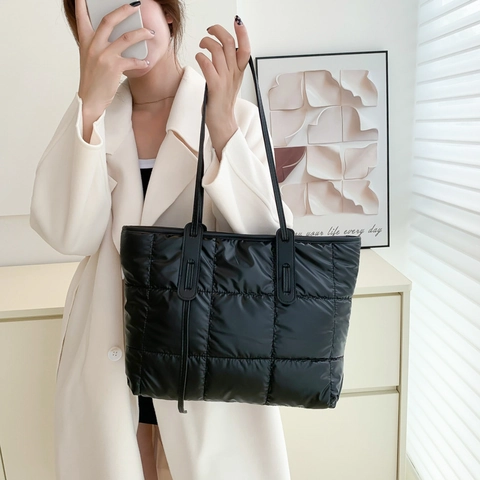Gesteppte Puffer Tote Bag Damen PU Leder Wattierte Schultertasche Mit Großer Kapazität Lässig Schwarz