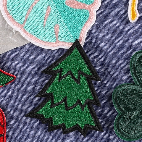 Embroidery Patches Polyester Iron On Sew On Clothing Decoration Cartoon Leaf Cherry Skull Patterns DIY Applique Apparels