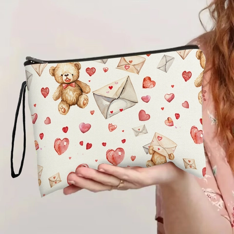 Teddy Bear Heart Print Makeup Bag Polyester Linen Texture Zippered Portable Toiletry Pouch With Practical Wristlet Strap