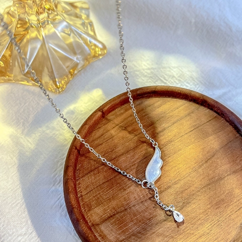 Elegant Stainless Steel Angel Wings Pendant Necklace With Zirconia Waterdrop For Women Korean Style Mother Of Artificial Pearl Jewelry Gift