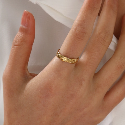 Anillo Con Motivo Acolchado Geométrico De Acero Inoxidable Bañado En Oro Ajustable Abierto Joyería De Moda Mujer Minimalista
