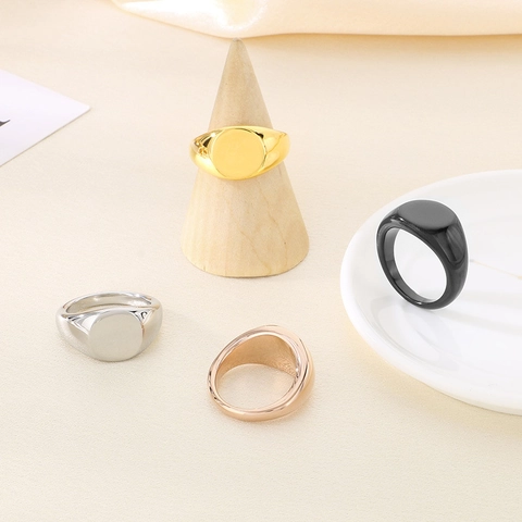 Anillo De Sello Redondo Pulido De Acero Inoxidable Joyería De Dedo De Moda Minimalista Para Mujeres