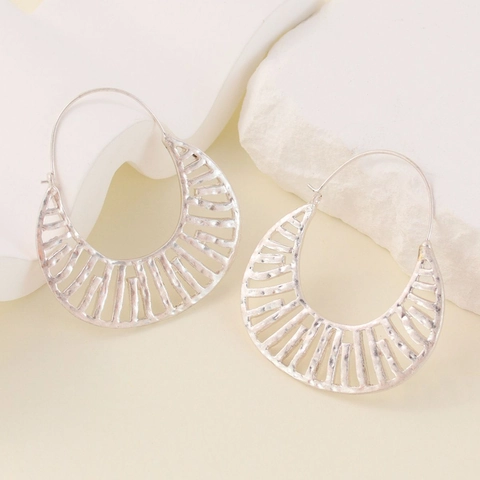 Orecchini Pendenti A Mezzaluna Traforata Rame Metallico Design Geometrico A Righe Stile Boho Retro Per Donna