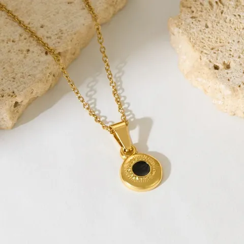 Collier Pendentif Cœur Étoile De Mer Disque Plqué Or 18K Acier Titane Agate Noire Style Ins Vintage Pour Femme