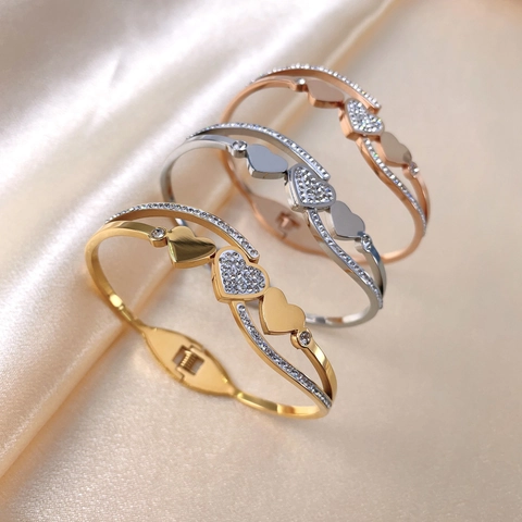 Stainless Steel Heart Open Bracelet For Women Rhinestone Inlaid Heart Shaped Spring Bangle Gold Silver Rose Gold Fashion Jewelry Gift