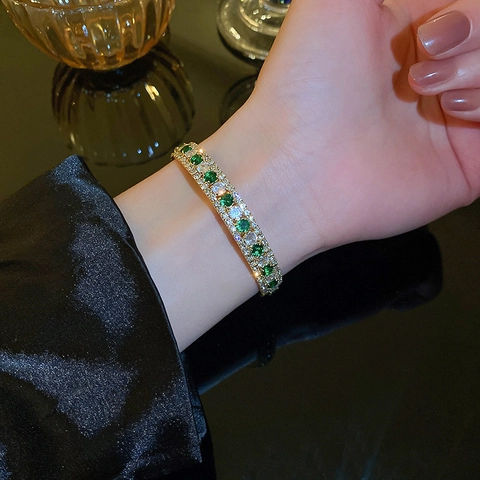 Luxury Emerald Green Square Zircon Open Cuff Bracelet For Women Gold Plated Alloy Geometric Rhinestone Bangle Jewelry