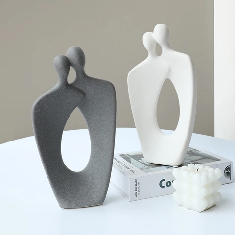 Abstract Couple Figurine Frosted Ceramic Human Sculpture Modern Minimalist Hollow Art Ornament Home Decor Office Desktop