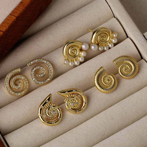 18K Gold Plated Copper Spiral Shell Stud Earrings With Artificial Pearl Rhinestone For Women Elegant Fashion Jewelry Earring