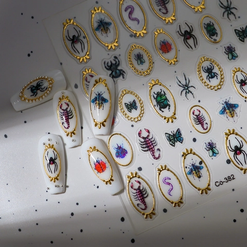 Pegatinas Uñas 5D Relieve Retro Gótico Especímenes Insectos Escorpión Araña Marco Dorado Adhesivas Impermeables
