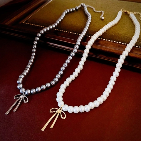French Vintage Bowknot Pendant Imitation Artificial Pearl Choker Necklace Alloy Elegant Adjustable Clavicle Chain For Women