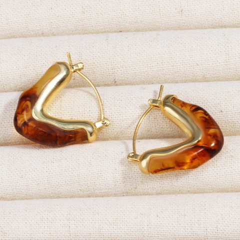 Geometrische V Vorm Oorringen 18K Verguld Messing En Amber Schildpad Hars Vintage Maillard Stijl Voor Dames