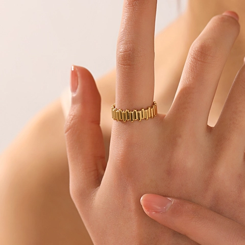 Anillo De Banda Acanalado Geométrico Acero Inoxidable Chapado En Oro Ajustable Abierto Para Mujer Joyería De Moda Moderna