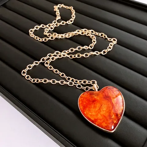 Herzanhänger Halskette Mit Vergoldeter Legierung Chunky Kette Und Harz Bernstein Textur Vintage Maillard Stil Damen