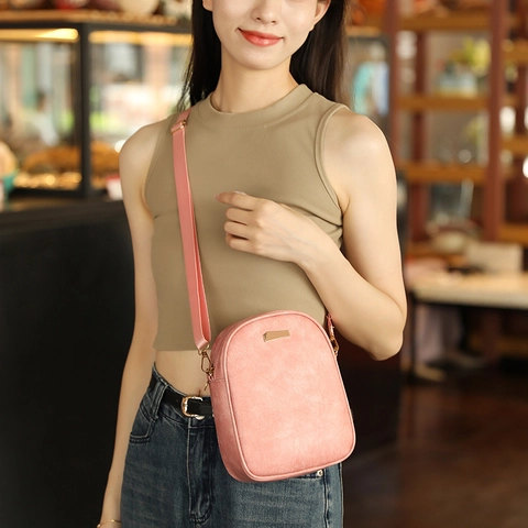 Retro PU Leather Crossbody Bag Women Fashion Vertical Square Phone Bag With Wide Webbing Strap Trendy Shoulder Bag