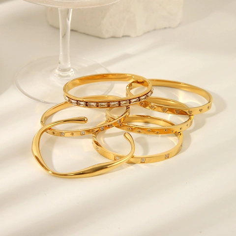 18K Gold Plated Stainless Steel Bangle Bracelet For Women Geometric Cubic Zirconia Star Motif Non-Tarnish Jewelry
