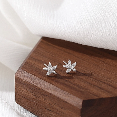 925 Sterling Silver Starfish Stud Earrings For Women Exquisite Micro Inlaid Zirconia Minimalist Marine Style Daily Jewelry