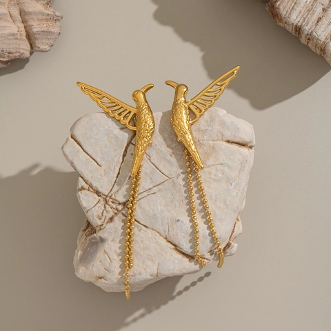 Kolibri Quasten Ohrringe Minimalistische Edelstahl Vergoldete Vogel Hängeohrringe Hypoallergen Wasserdicht Damen