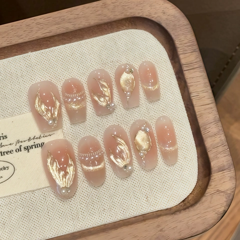 Faux Ongles Faits Main Amande Coffin Dégradé Rose Feuille D'or Plume Künstliche Perles Strass Style Français Élégant
