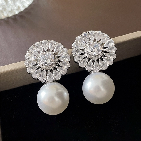 French Flower Drop Earrings With Zircon Imitation Artificial Pearl And Silver Earring Post Elegant Commute Jewelry For Women