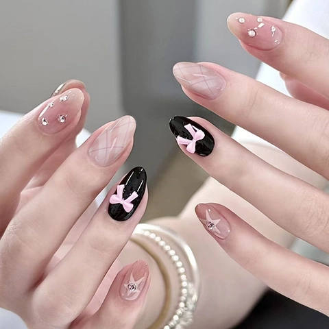 Pink And Black Press On Nails With Bowknot Rhinestones Plaid Pattern Almond Shape Sweet Cool Style Artificial Fingernails