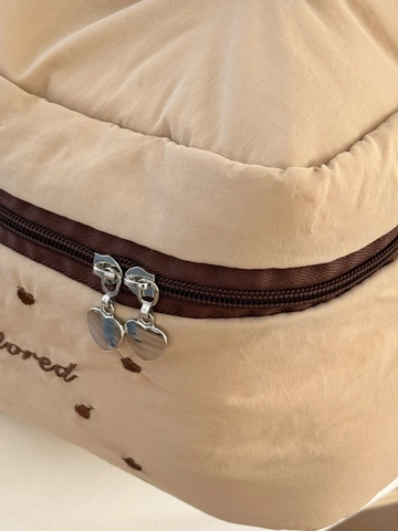 Gesteppte Kosmetiktasche Herz Stickerei Große Kapazität Tragbare Nylon Kulturbeutel Organizer Für Reise Lagerung Griff Reißverschluss
