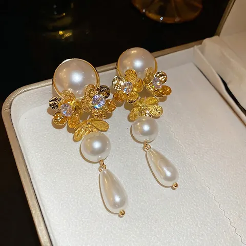 Pendientes Largos De Flor Retro Francesa Aleación Circón Con Poste De Plata Perla Artificial De Gota Para Mujeres