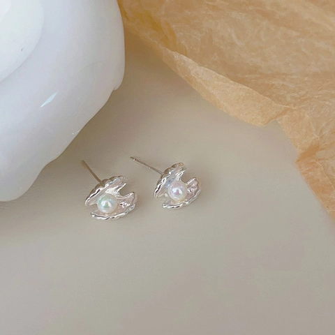 Shell Artificial Pearl Stud Earrings With 925 Sterling Silver Earring Post Korean Style Minimalist Jewelry For Women