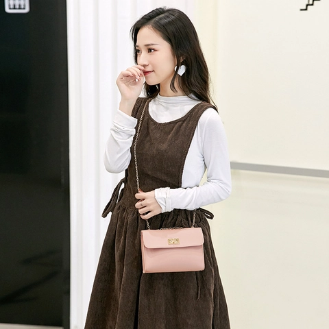Dames Mode PU Leer Schoudertas Elegante Ketting Crossbody Vierkante Tas Effen Kleur Minimalistisch Slotsluiting Kleine Handtas