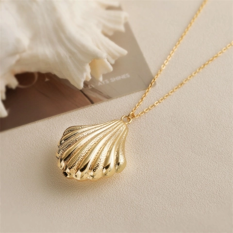 Shell Pendant Necklace Copper Enamel Starfish Artificial Pearl Marine Style Jewelry For Women Retro Beach Clavicle Chain