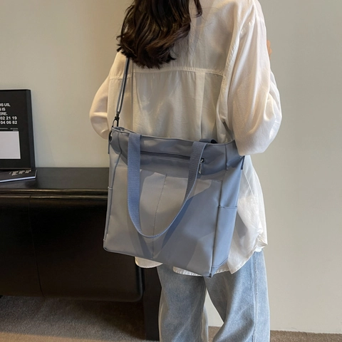 Grand Sac à Épaule Minimaliste pour Femme en Tissu Composite Polyester Imperméable Sac Bandoulière pour Voyage Quotidien Bureau